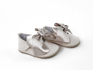 Open image in slideshow, Baby Girl Shoes- Beige Satin Bow Linen-Newborn Girl Shoes-Right Side View
