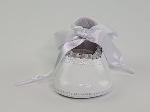 White Patent Pre-Walkers Shoes-Girls Shoes- Infant Shoes- Alfa Baby Boutique- Front Side View Single
